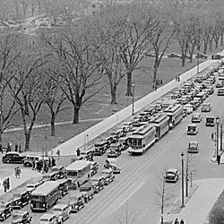 Aerial view of a traffic jam, 14th Street and the Mall, Washington, D.C.