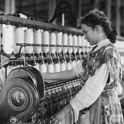 Spinner in Vivian Cotton Mills. Been at it 2 years. Where will her good looks be in 10 years? Cherryville, N.C.