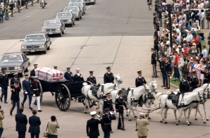 Remains of the Unknown Serviceman of the Vietnam Era approaches Arlington National Cemetery