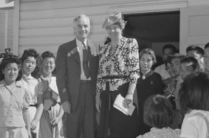 Eleanor Roosevelt visits Gila River Relocation Center